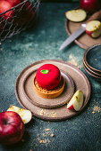 Apple tartlets on a cookie base