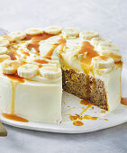 Gluten-free banana cake with caramel sauce