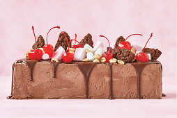 Rocky Road wave cake