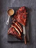 Spareribs mit Gewürzsauce