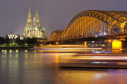 Cologne Cathedral and Hohenzollern Bridge, Cologne, North Rhine-Westphalia, Germany