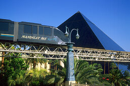 Skytrain with The Luxor, The Luxor Hotel and Casino, Las Vegas Boulevard, Las Vegas, Nevada, USA