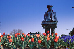 Sculpture 'Man with Flowers', Hillegom Netherlands