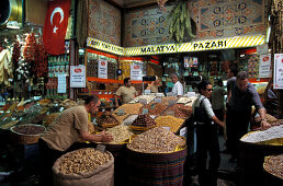 Egyptian Spice Market, Eminoenue, Istanbul Turkey, Turkey
