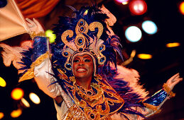 Woman in carnival costume, Brazilian dance troupe, carnival , Rio de Janeiro, Brazil