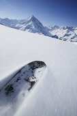 Spitze eines Snowboards, Tiefschnee, Kühtai, Tirol, Österreich
