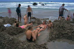 Hotwater Beach, Coromandel Peninsula, families, bathing in hot water on beach, Coromandel, North Island, New Zealand, Coromandel Halbinsel