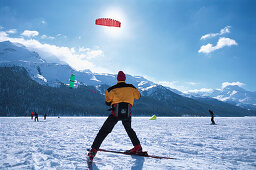 Snow-Kiting, Silser See, Engadin Schweiz
