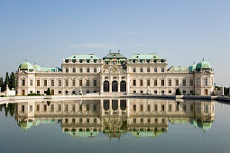View over pool to Schloss Belvedere, the home of Prince Eugene of Savoy, Vienna, Austria