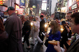 Shopping, Rush hour, Times Square, Manhattan, New York City, New York, United States of America, U.S.A.