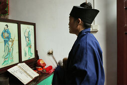 prayer ceremony, Nunnery Huangting, Heng Shan south, Hunan province, Hengshan, Mount Heng, China, Asia