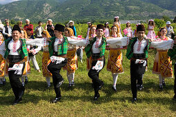 Tanzgruppe, Rosenfest, Rosenernte, Karlovo, Bulgarien