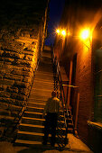 Beleuchtete Treppe bei Nacht, Georgetown, Washington DC, Amerika, USA