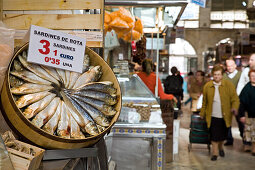 fresh sardines, Mercado Central, central market, Valencia, Spain