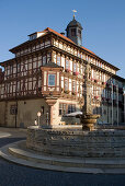 Brunnen und Rathaus von Vacha, Rhön, Thüringen, Deutschland, Europa