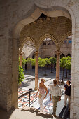 Pati dels Tarongers, Palau de la Generalitat, Barri Gotic, Ciutat Vella, Barcelona, Spain