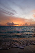Sonnenuntergang am Meer, One & Only Resort Reethi Rah at sunset, Malediven