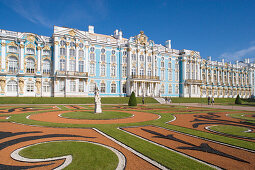 Katharinenpalast in Zarskoje Selo, auch Puschkin genannt, 25 km suedoestlich von Sankt Petersburg, Russland