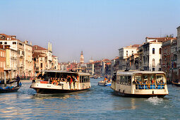 Grand Canal with Vaporetto, motorized waterbus, Venice, Veneto, Italy