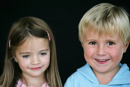 Boy and girl smiling, Sister and Brother smiling, Children, Upbringing, Family