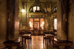 Caffè Florian at night, St Mark's Square, Venice, Italy, Europe