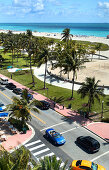 Blick auf dem Lummus Park und den Strand, Ocean Drive, South Beach, Miami Beach, Florida, USA