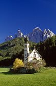 Chapel of St. Johann in Ranui, Le Odle, Val di Funes, Dolomite Alps, South Tyrol, Italy