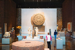 Entrance Hall with the aztec stone of the sun, National Anthropology Museum, Museo Nacional de Antropologia, Mexico City, Mexico D.F., Mexico