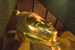 Liegende Buddhafigur im Wat Po, Bangkok, Thailand, Asien