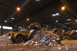 sorting at the waste disposal centre in Lahe Hanover, Lower Saxony, Germany