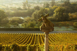 Way of the Cross, vineyards near Volkach-Escherndorf, Franconia, Bavaria, Germany