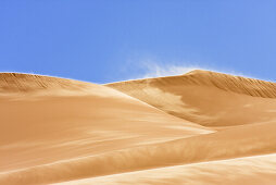 Sanddünen bei Wind, libysche Wüste, Sahara, Libyen, Nordafrika