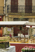 Provencalischer Markt in Buis, Buis-les-Baronnies, Haute Provence, Frankreich, Europa