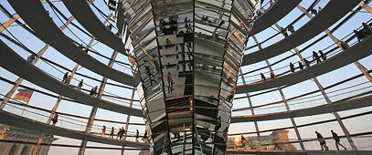 Reichstagskuppel, Regierungsviertel, Berlin, Deutschland