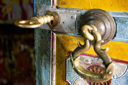Key in the door for the entrace to the Dowa Rock Temple, Ella, Highland, Sri Lanka, Asia