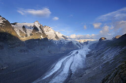 Pasterze Glacier with Grossglockner and Johannisberg, Glockner range, Hohe Tauern national park, Carinthia, Austria