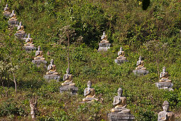 Buddha statues in the country in the sunlight, Kayin State, Myanmar, Birma, Asia