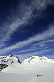 Ski mountaineers on their way to Piz Buin, Engadin, Grisons, Switzerland, Europe