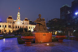 Rathaus, Ho Chi Minh Statue, Sai Gon, Ho-Chi-Minh-Stadt, Vietnam