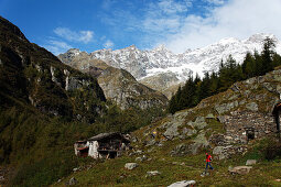 Hiking, Monte Rosa Massif, Alagna, Valsesia, Piedmont, Italy