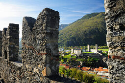 Battlement of Castle Montebello with view to Bellinzona and Castelgrande, Bellinzona, UNESCO World Heritage Site Bellinzona, Ticino, Switzerland, Europe