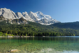 Zugspitze above lake Eibsee in the sunlight, lake Eibsee, Garmisch-Partenkirchen, Wetterstein range, Werdenfels, Upper Bavaria, Bavaria, Germany, Europe