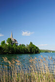 Church of Maria Woerth and lake Woerthersee, lake Woerthersee, Carinthia, Austria, Europe