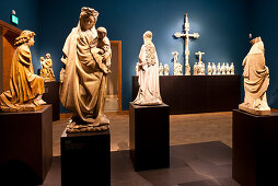 Liebieghaus Skulpturensammlung, Ausstellungsraum Mittelalter, Frankfurt am Main, Hessen, Deutschland, Europa