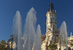 Springbrunnen vor dem Rathaus, Place de l'Ajuntament, Valencia, Spanien, Europa