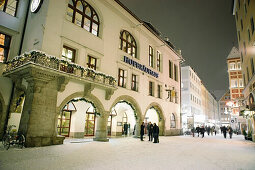 Snow near Hofbraeuhaus am Platzl, Old part of Munich, Munich, Bavaria, Germany