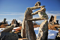 Cairns at Peterskoepfl with view towards the Zillertal mountain range, Zillertal Alps, Zillertal, Tyrol, Austria