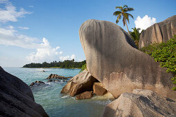 Granitfelsen am Strand Anse Source d' Argent, Insel Ladigue, Seychellen, Indischer Ozean
