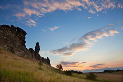 Teufelsmauer in der Abenddämmerung, Harz, Sachsen-Anhalt, Deutschland, Europa