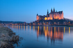 Elbe mit Albrechtsburg und Dom am Abend, Meissen, Sachsen, Deutschland, Europa